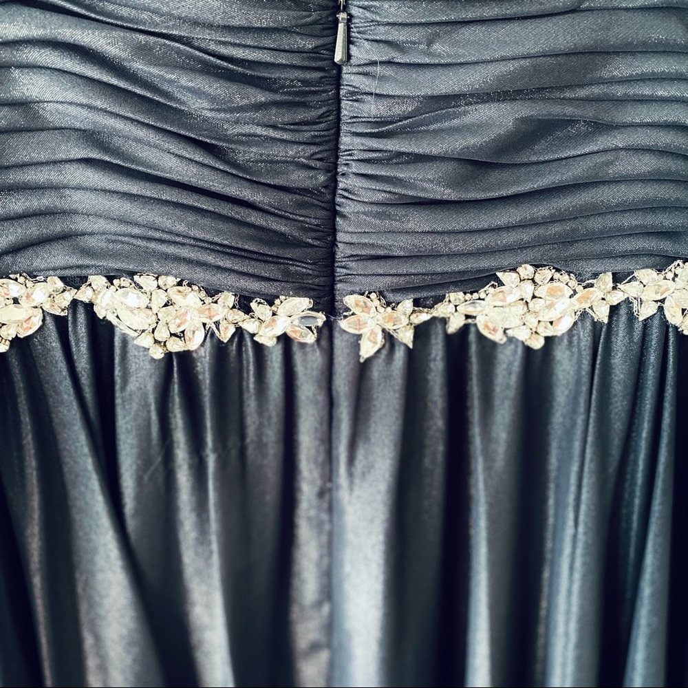 JS COLLECTIONS ๐ FORMAL DRESS ๐ SHIMMERY NAVY - Picture 14 of 14